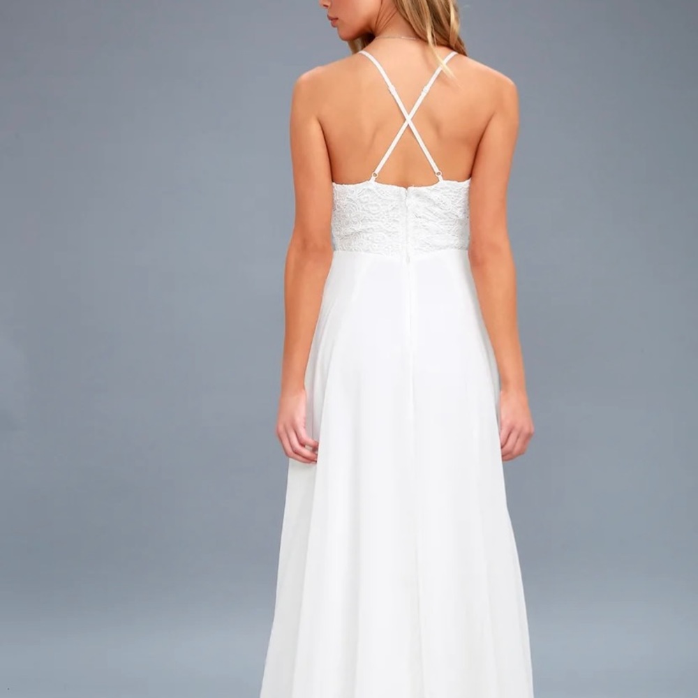 Lulu’s white lace Long bridal dress, never worn, with tags, size small